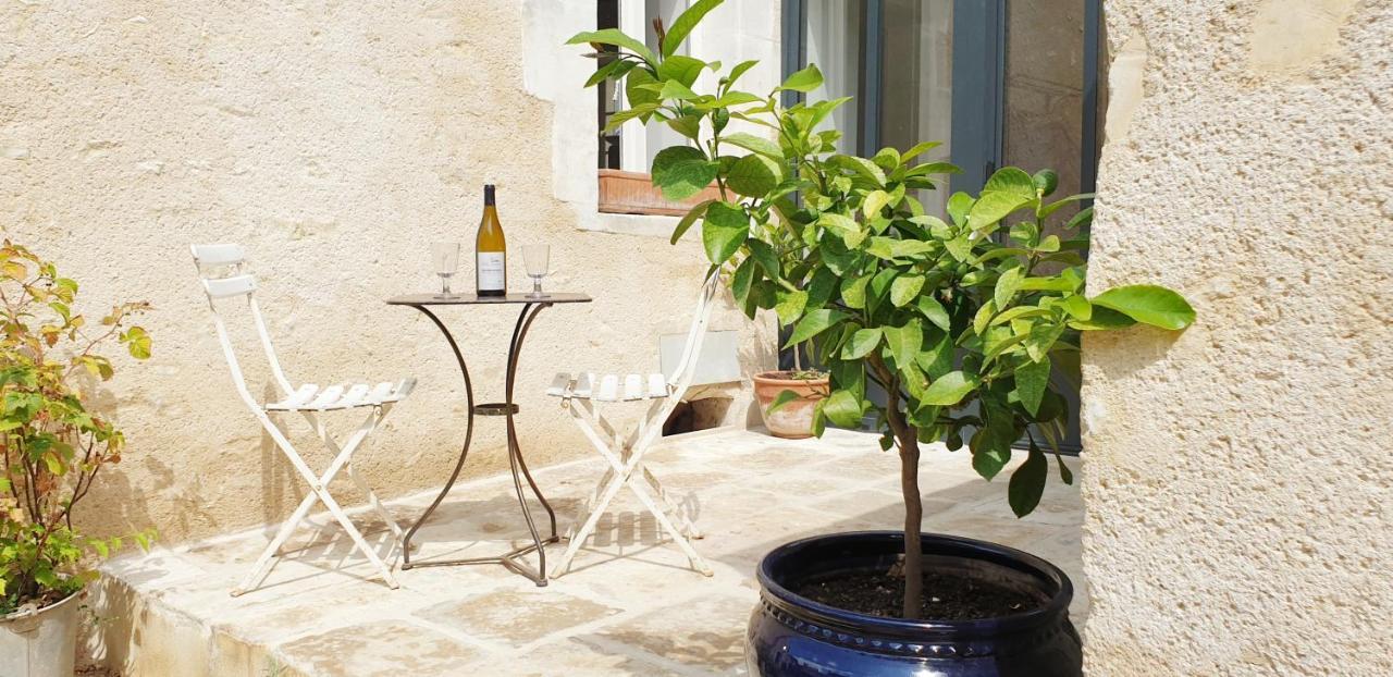 La Croix Au Maitre Hotel Coulanges-la-Vineuse Екстериор снимка
